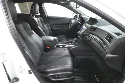 2022 Acura ILX w/Technology/A-SPEC Package