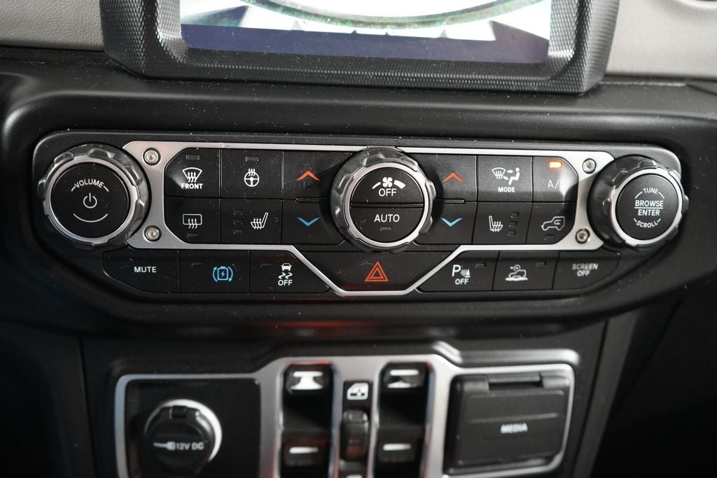2023 Jeep Wrangler Sahara High Altitude