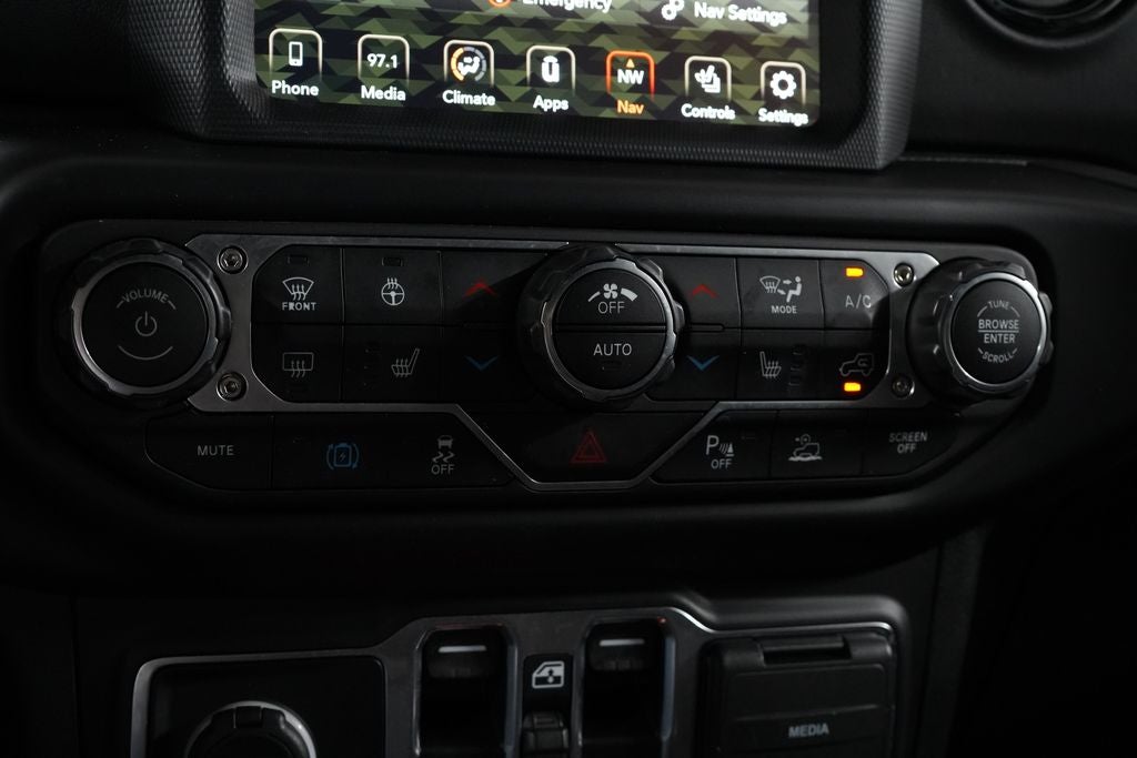 2023 Jeep Wrangler Sahara High Altitude