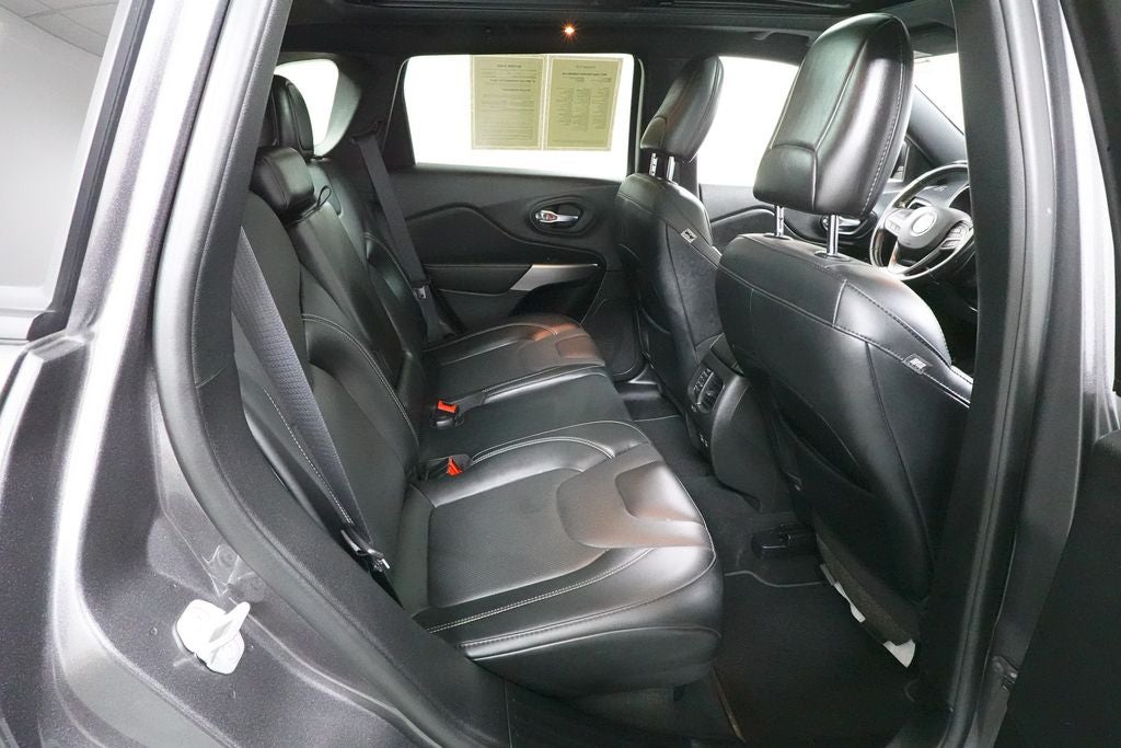 2021 Jeep Cherokee Latitude Lux