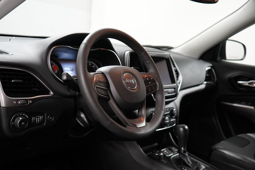 2022 Jeep Cherokee Latitude Lux