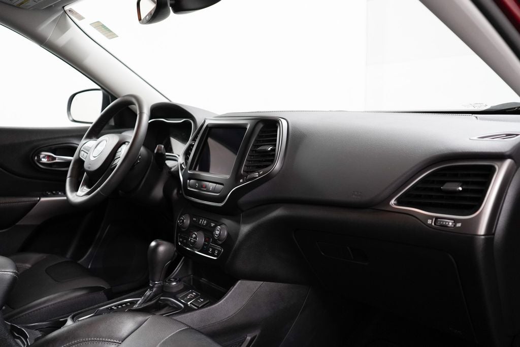 2022 Jeep Cherokee Latitude Lux