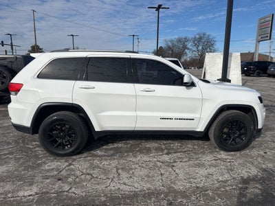 2018 Jeep Grand Cherokee Laredo E