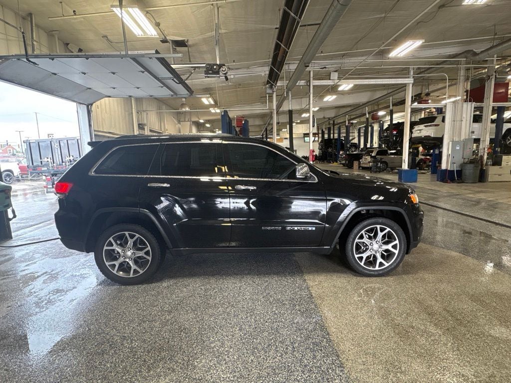 2019 Jeep Grand Cherokee Base