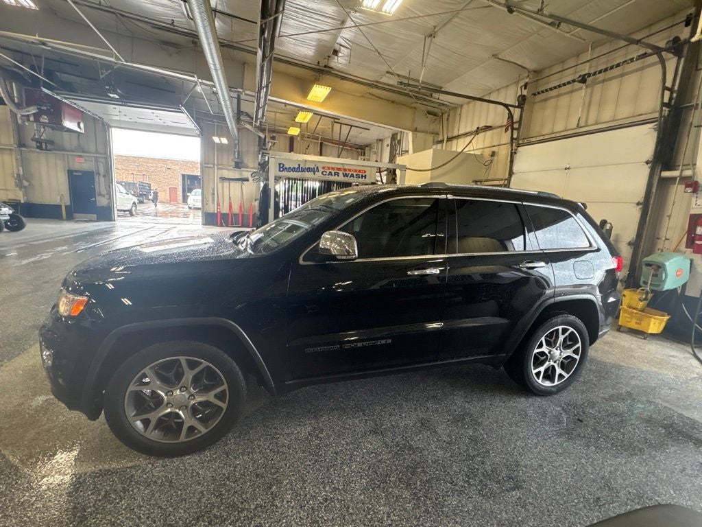 2019 Jeep Grand Cherokee Base