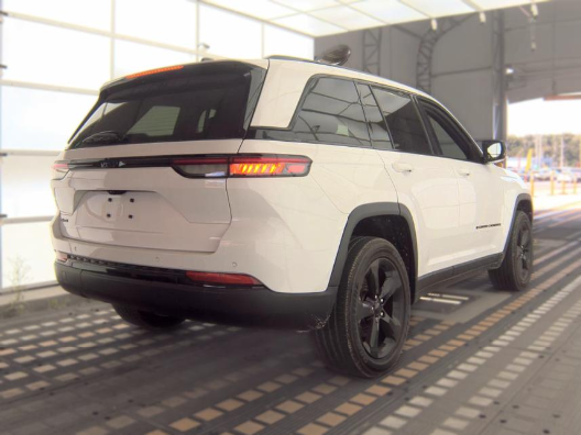 2024 Jeep Grand Cherokee Altitude X