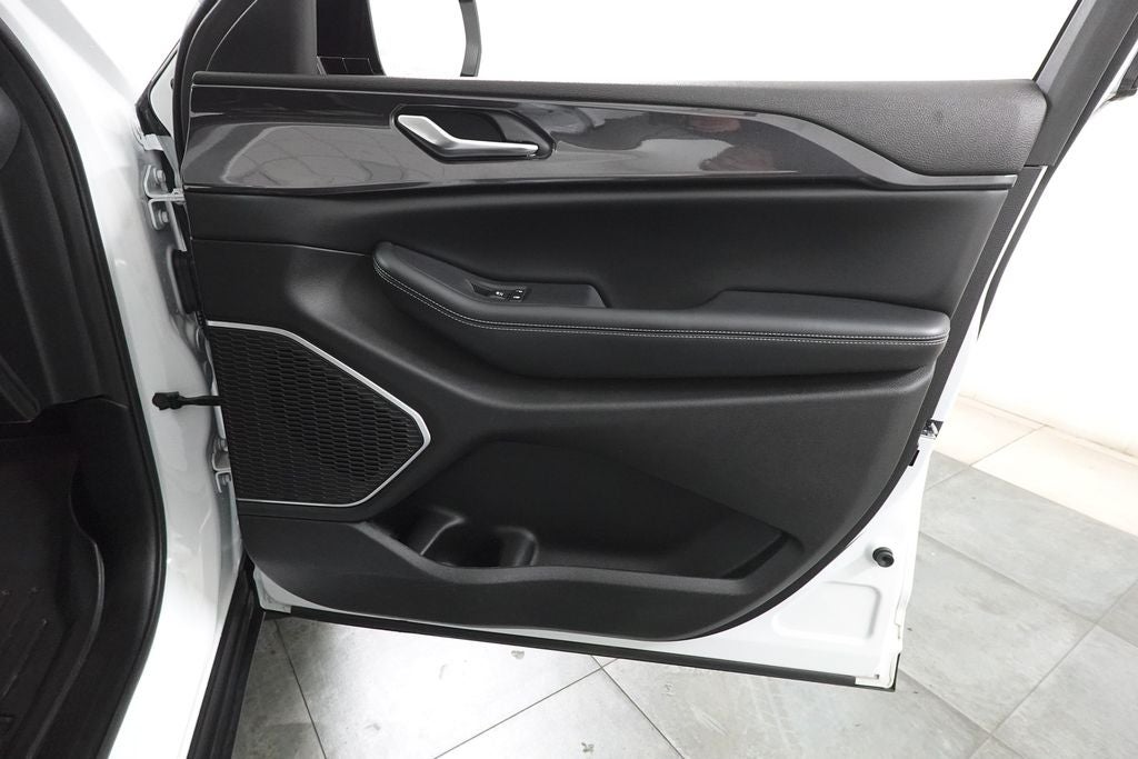 2022 Jeep Grand Cherokee Altitude