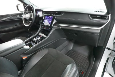 2022 Jeep Grand Cherokee Altitude