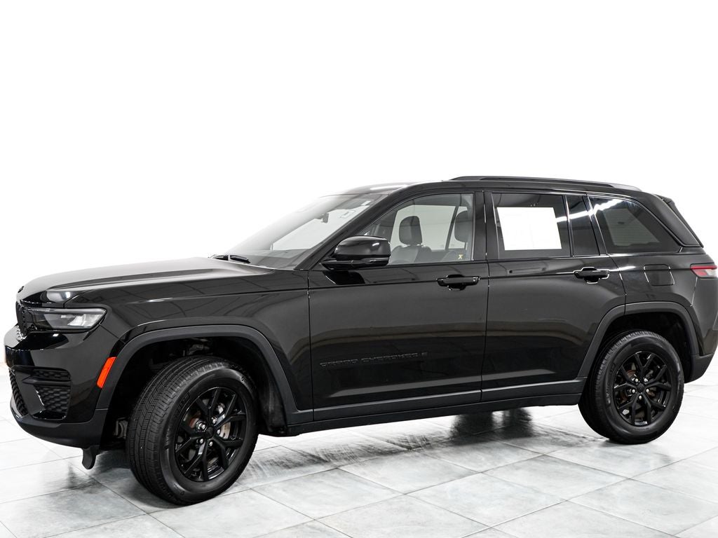 2025 Jeep Grand Cherokee Altitude