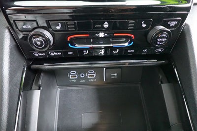 2023 Jeep Grand Cherokee Base