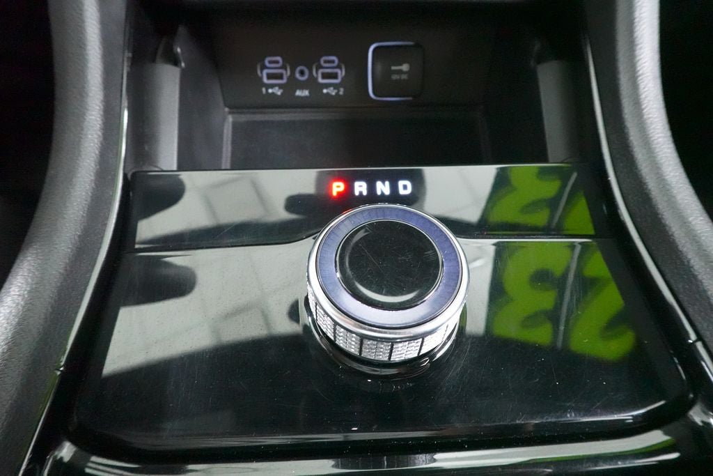 2023 Jeep Grand Cherokee Base