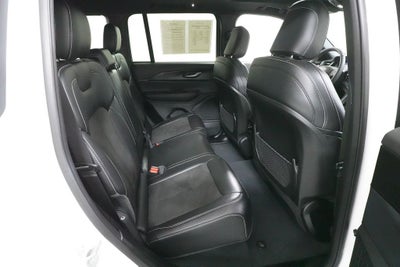 2023 Jeep Grand Cherokee Base