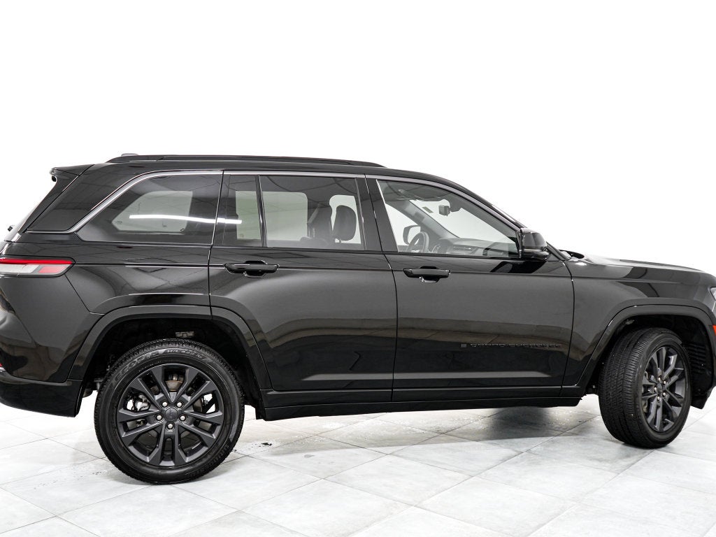 2026 Jeep Grand Cherokee Limited Reserve