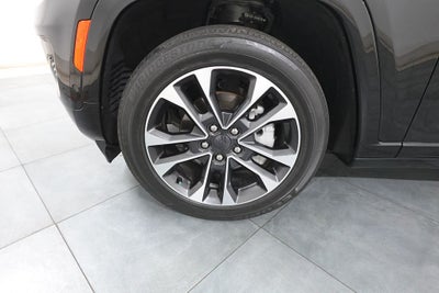 2022 Jeep Grand Cherokee Overland