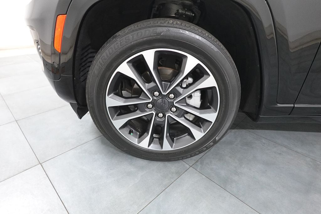 2022 Jeep Grand Cherokee Overland