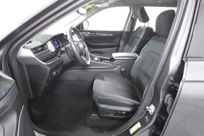 2022 Jeep Grand Cherokee L Laredo