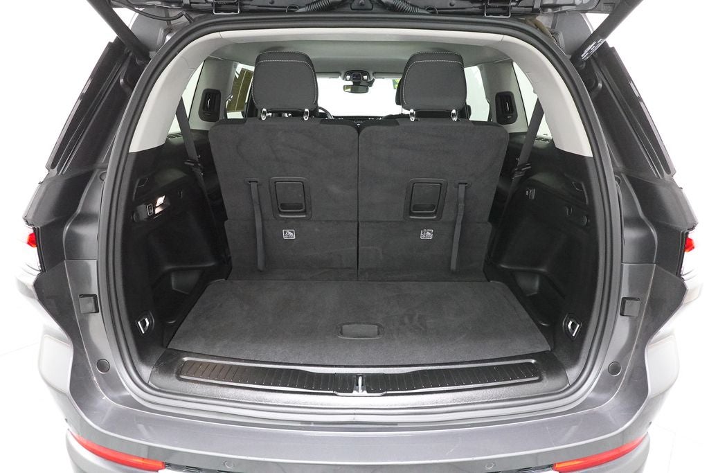 2022 Jeep Grand Cherokee L Laredo