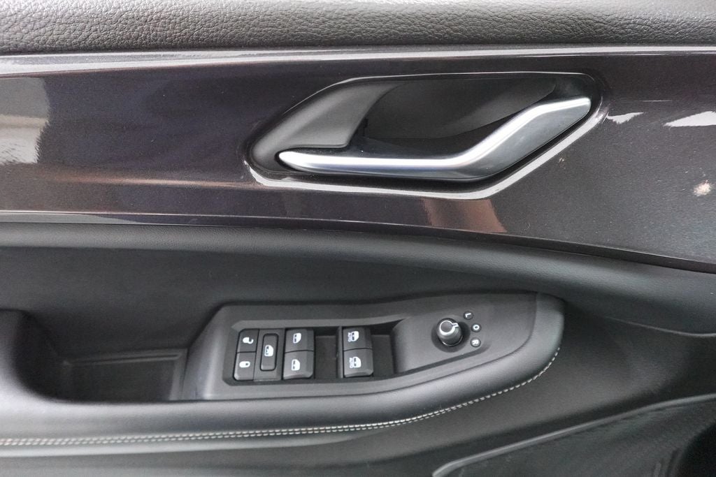 2022 Jeep Grand Cherokee L Laredo