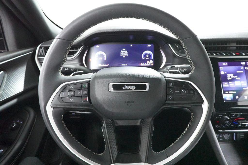 2023 Jeep Grand Cherokee L Altitude 4x4