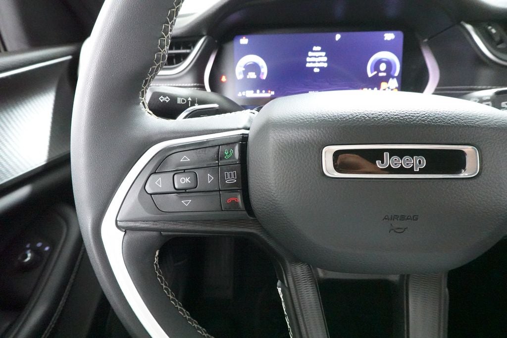 2023 Jeep Grand Cherokee L Altitude 4x4