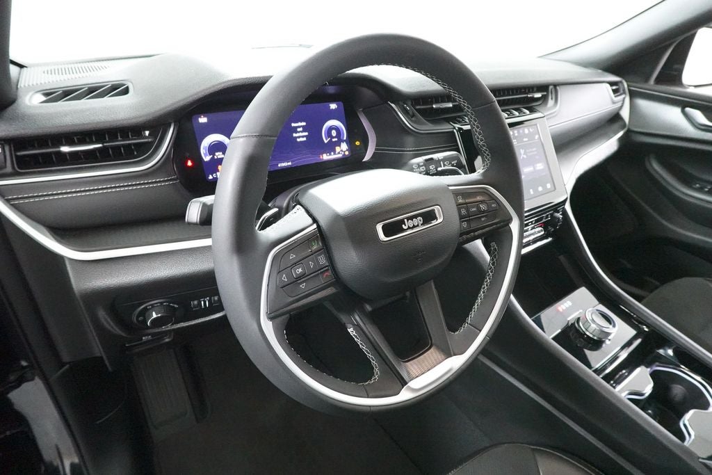 2023 Jeep Grand Cherokee L Altitude 4x4