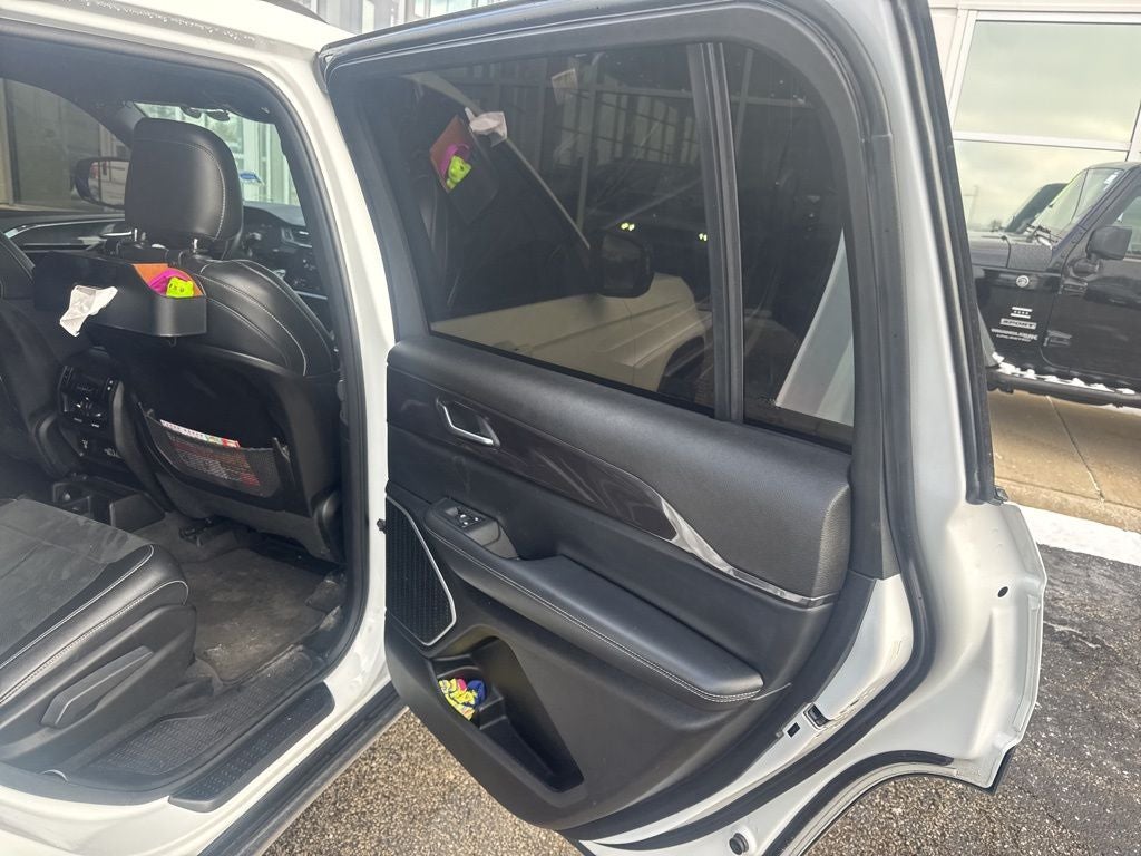 2021 Jeep Grand Cherokee L Altitude