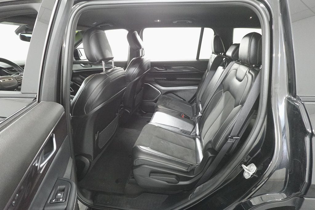 2022 Jeep Grand Cherokee L Altitude