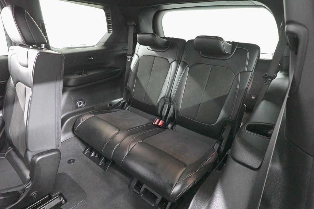 2022 Jeep Grand Cherokee L Altitude