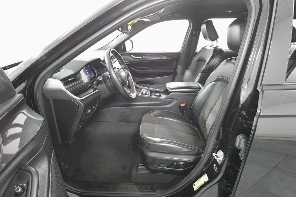 2022 Jeep Grand Cherokee L Altitude