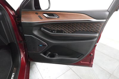 2023 Jeep Grand Cherokee L Summit 4x4