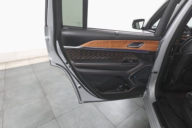 2024 Jeep Grand Cherokee L Summit