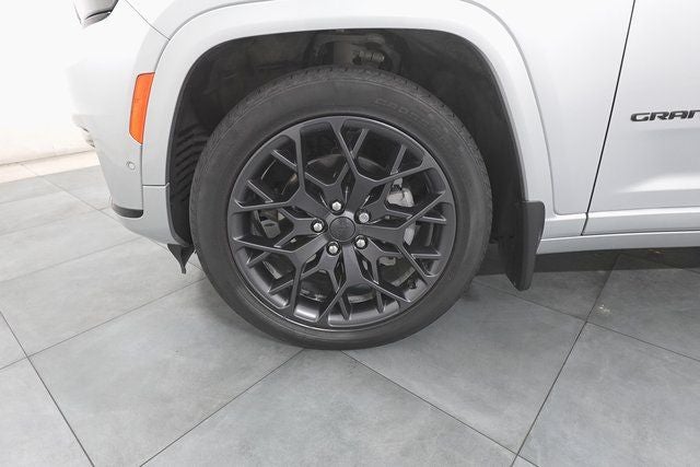 2024 Jeep Grand Cherokee L Summit