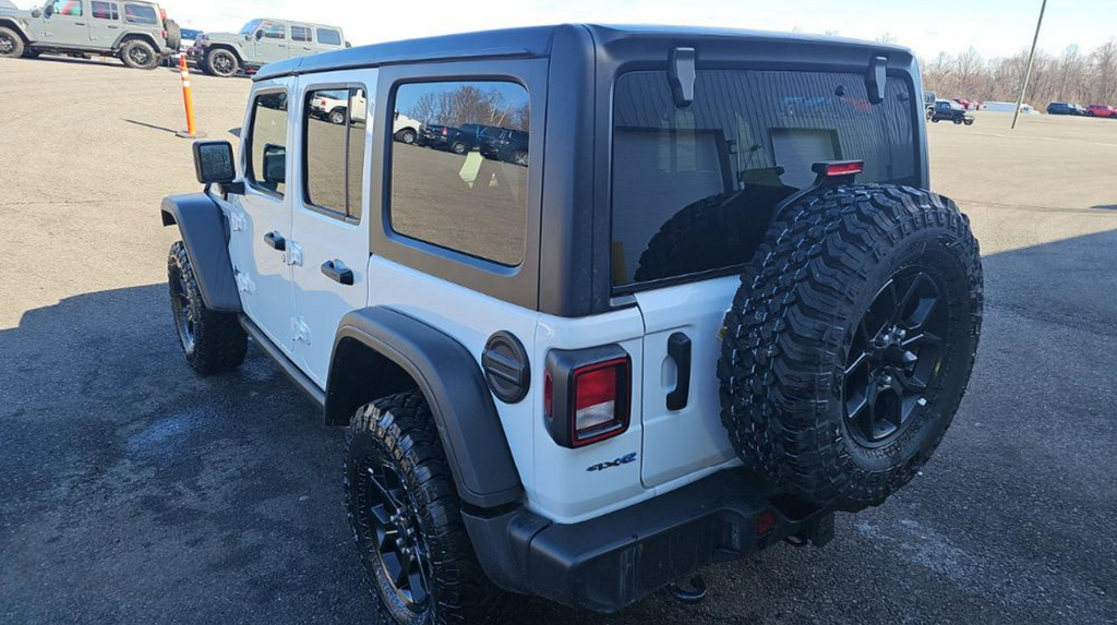 2025 Jeep Wrangler Willys 4xe