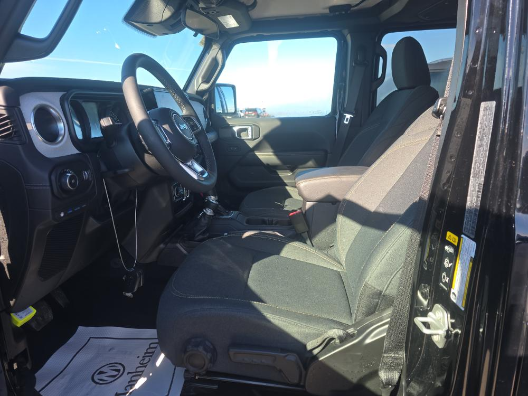 2025 Jeep Wrangler Sahara 4xe