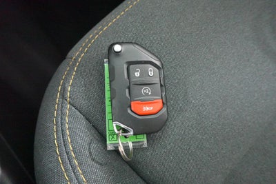 2025 Jeep Wrangler Sahara 4xe