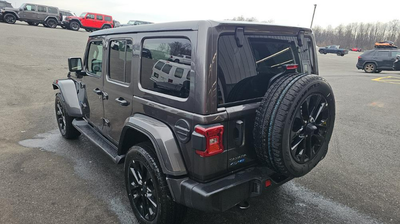2025 Jeep Wrangler Sahara 4xe