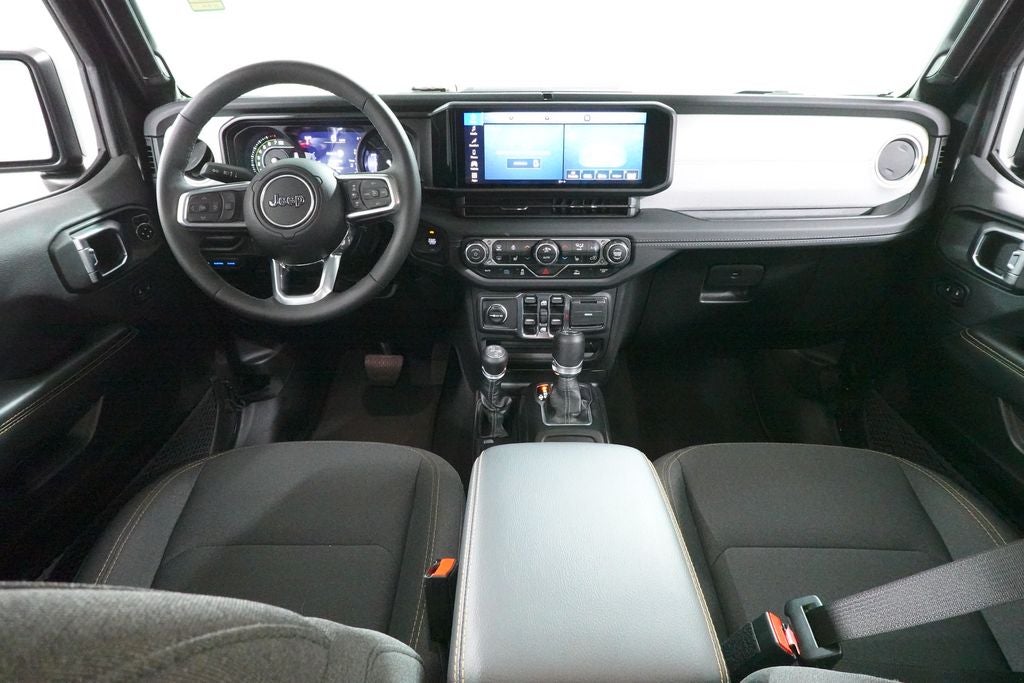 2025 Jeep Wrangler Sahara 4xe