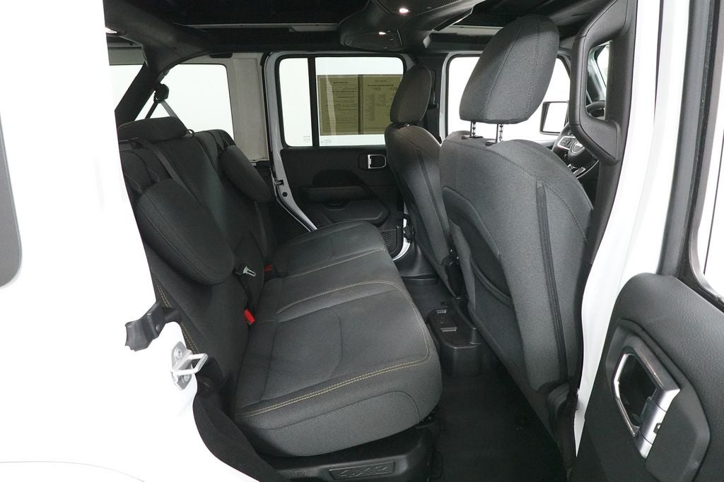 2025 Jeep Wrangler Sahara 4xe