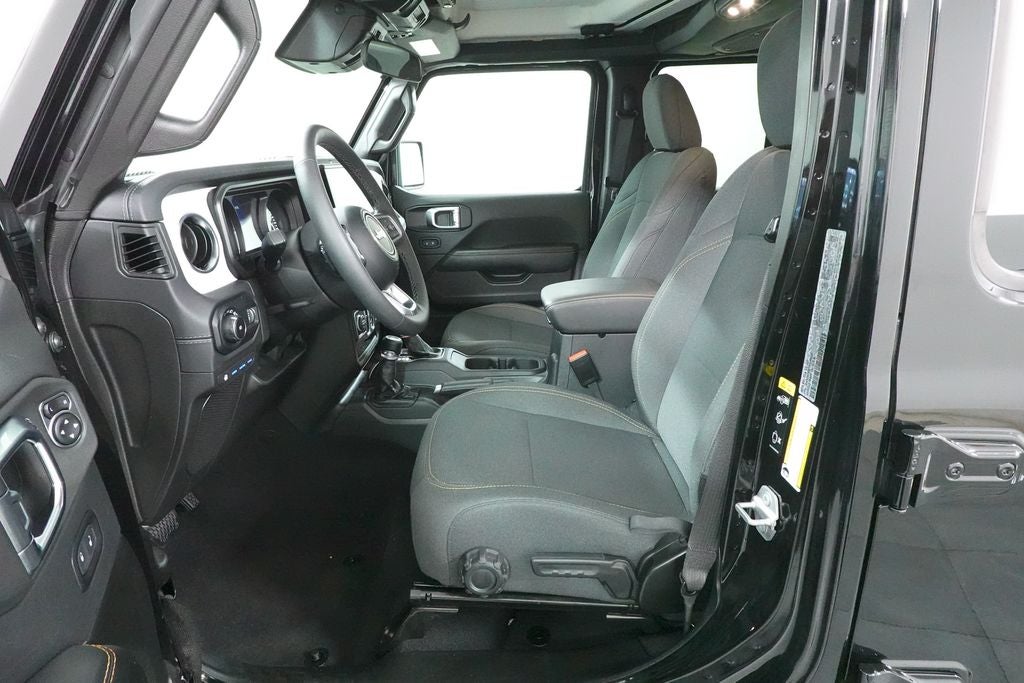 2025 Jeep Wrangler 4xe Sahara 4xe