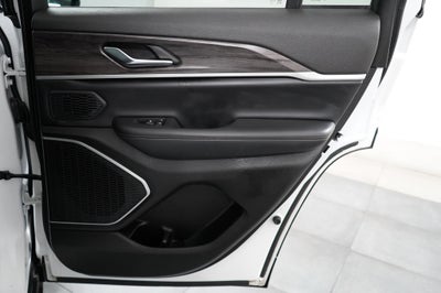 2024 Jeep Grand Cherokee 4x4