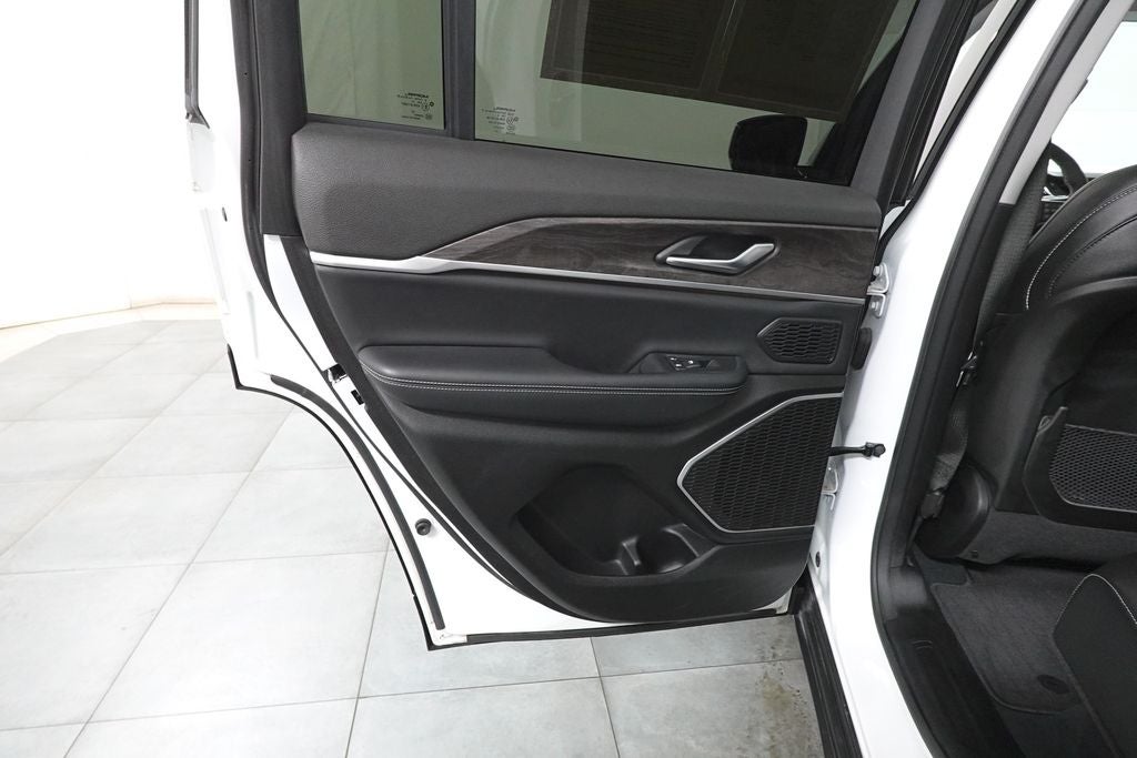 2022 Jeep Grand Cherokee 4xe 4x4