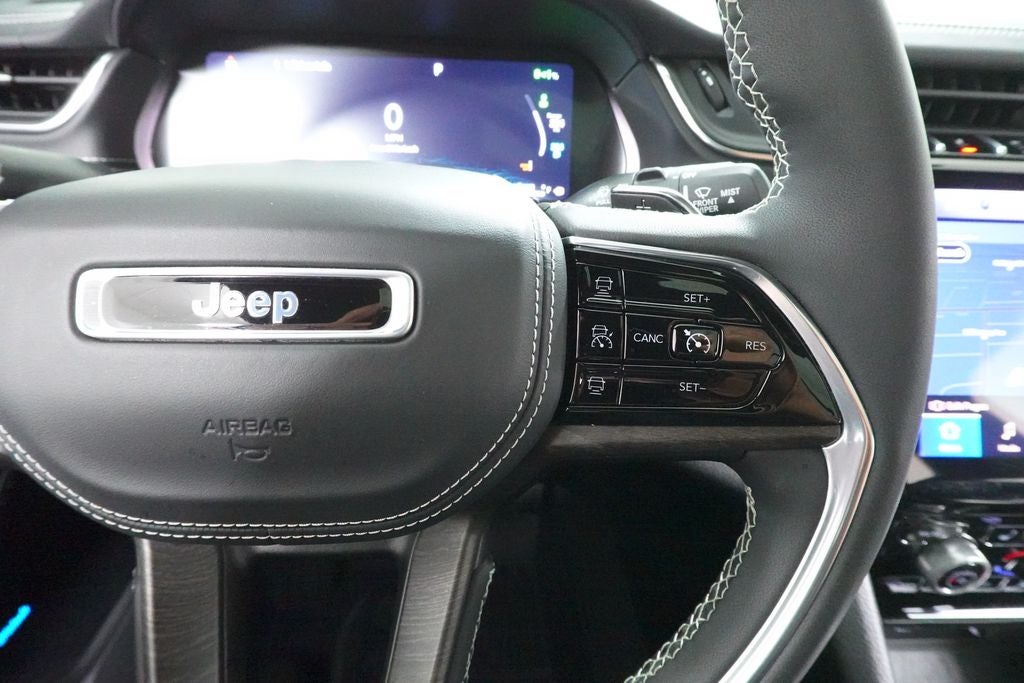 2022 Jeep Grand Cherokee 4xe Overland 4x4