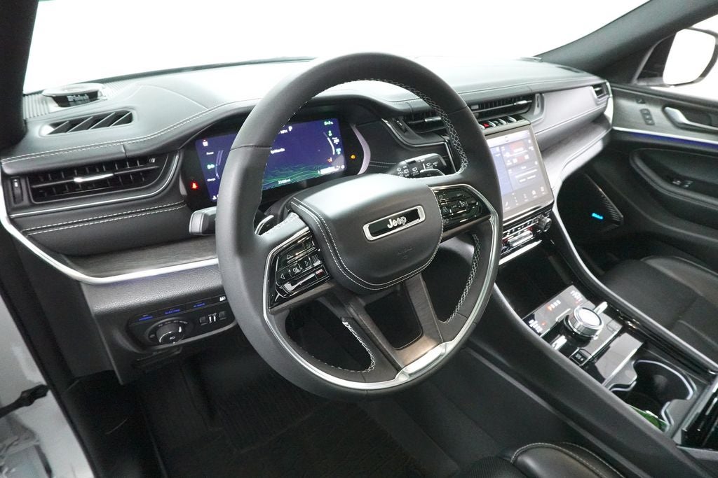 2022 Jeep Grand Cherokee 4xe Overland 4x4