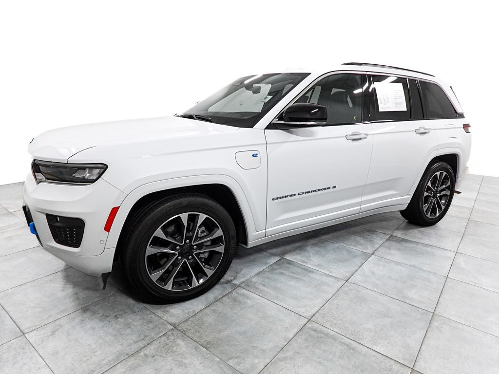 2022 Jeep Grand Cherokee 4xe Overland 4x4