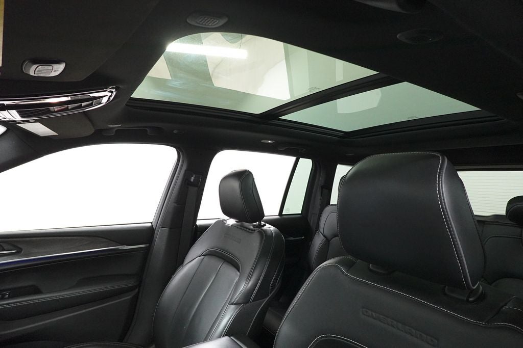 2022 Jeep Grand Cherokee 4xe Overland