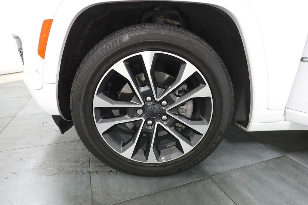 2022 Jeep Grand Cherokee 4xe Overland