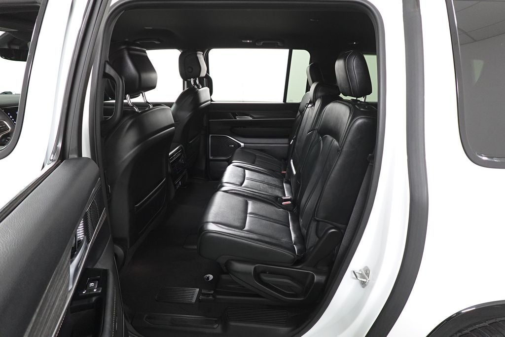 2024 Jeep Wagoneer L Series III