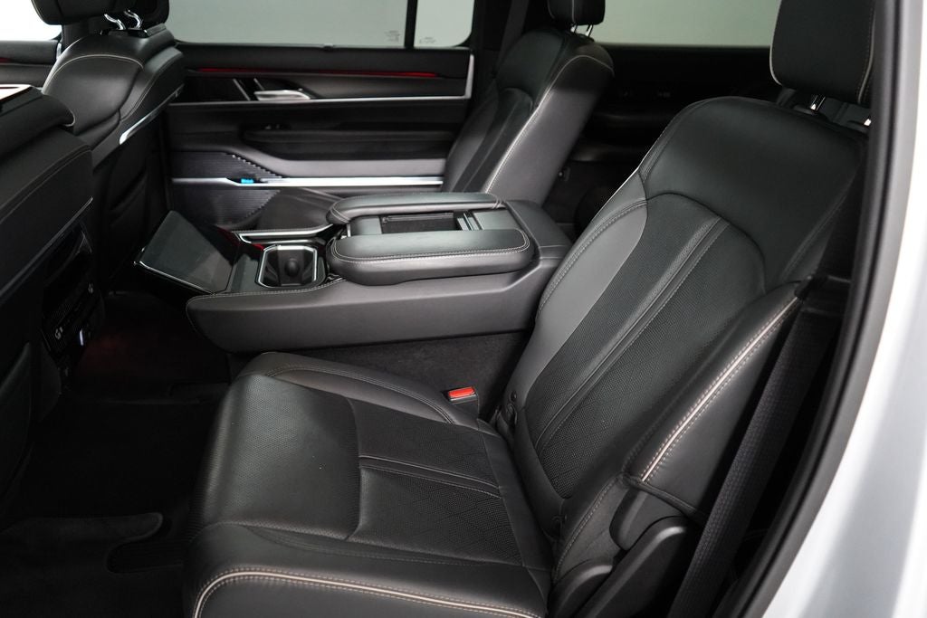 2024 Jeep Grand Wagoneer L Series II