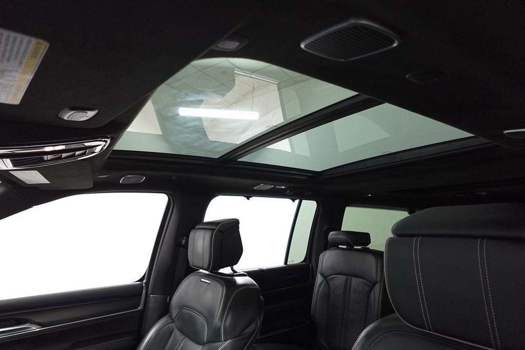 2024 Jeep Grand Wagoneer L Series II Obsidian