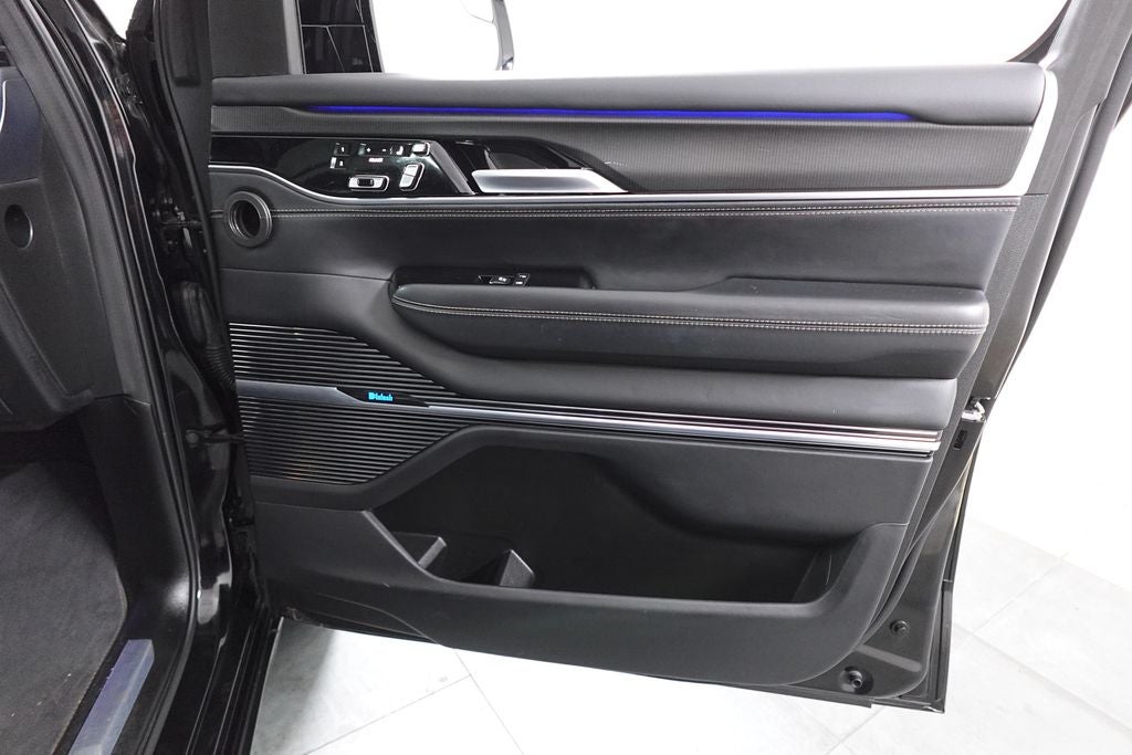 2024 Jeep Grand Wagoneer L Series II Obsidian